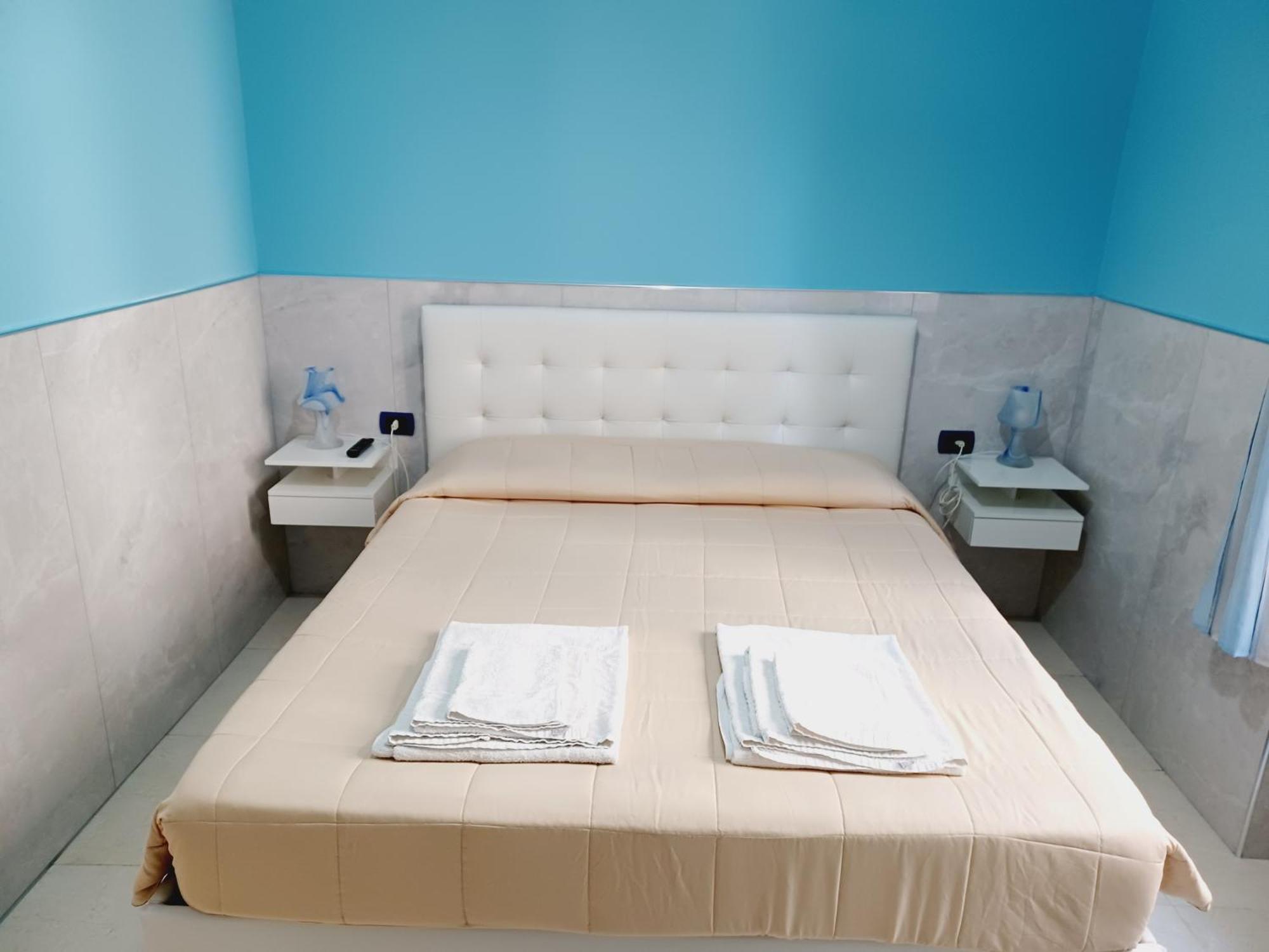 B&B Quattro Palazzi Napoli Centro Екстериор снимка