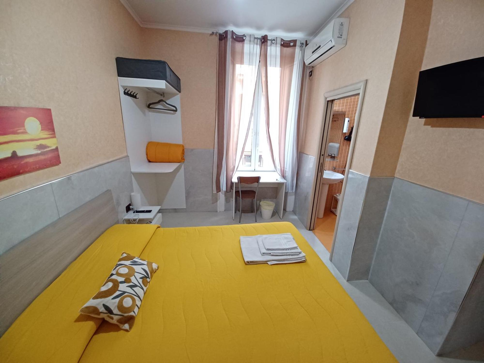 B&B Quattro Palazzi Napoli Centro Екстериор снимка