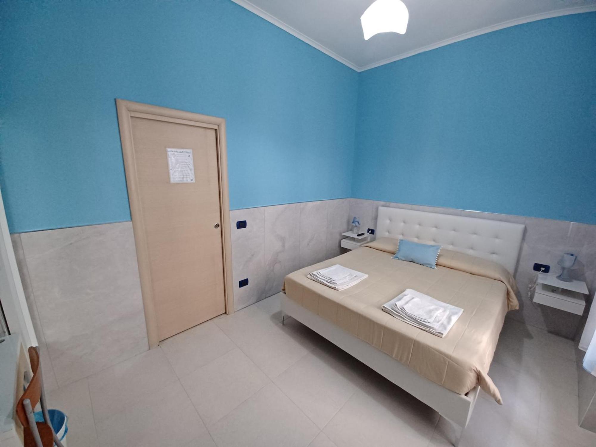 B&B Quattro Palazzi Napoli Centro Екстериор снимка