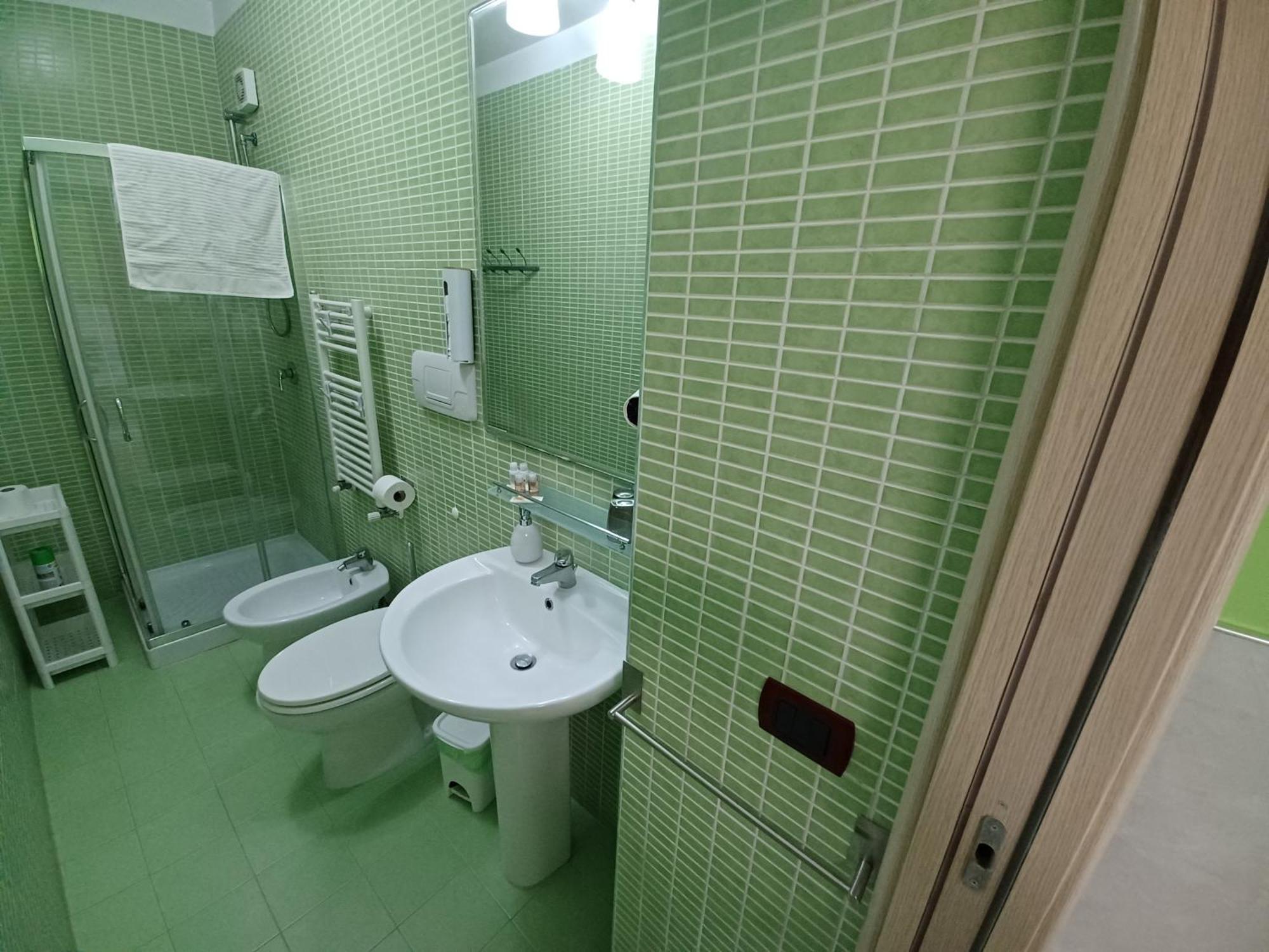 B&B Quattro Palazzi Napoli Centro Екстериор снимка