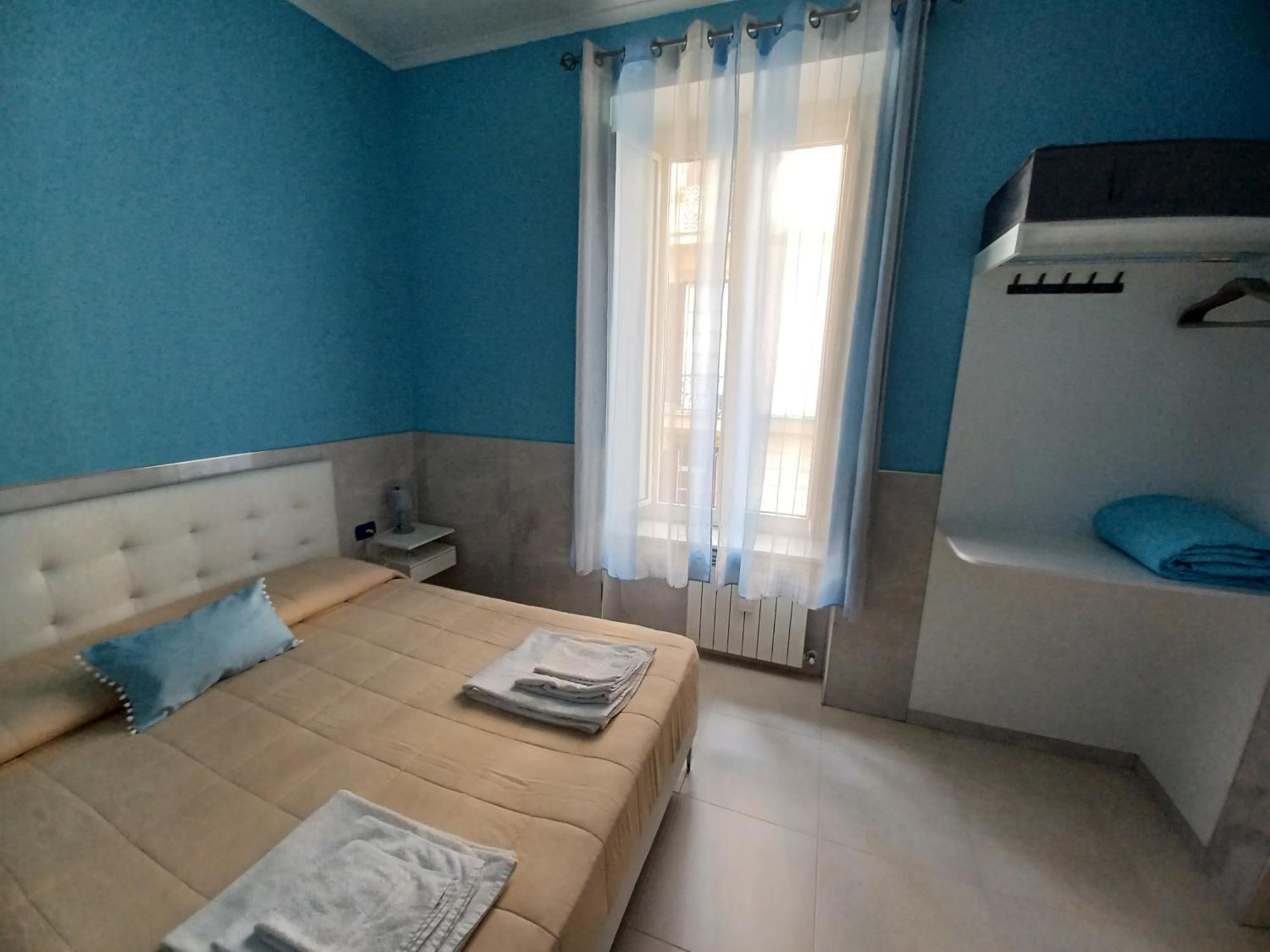B&B Quattro Palazzi Napoli Centro Екстериор снимка