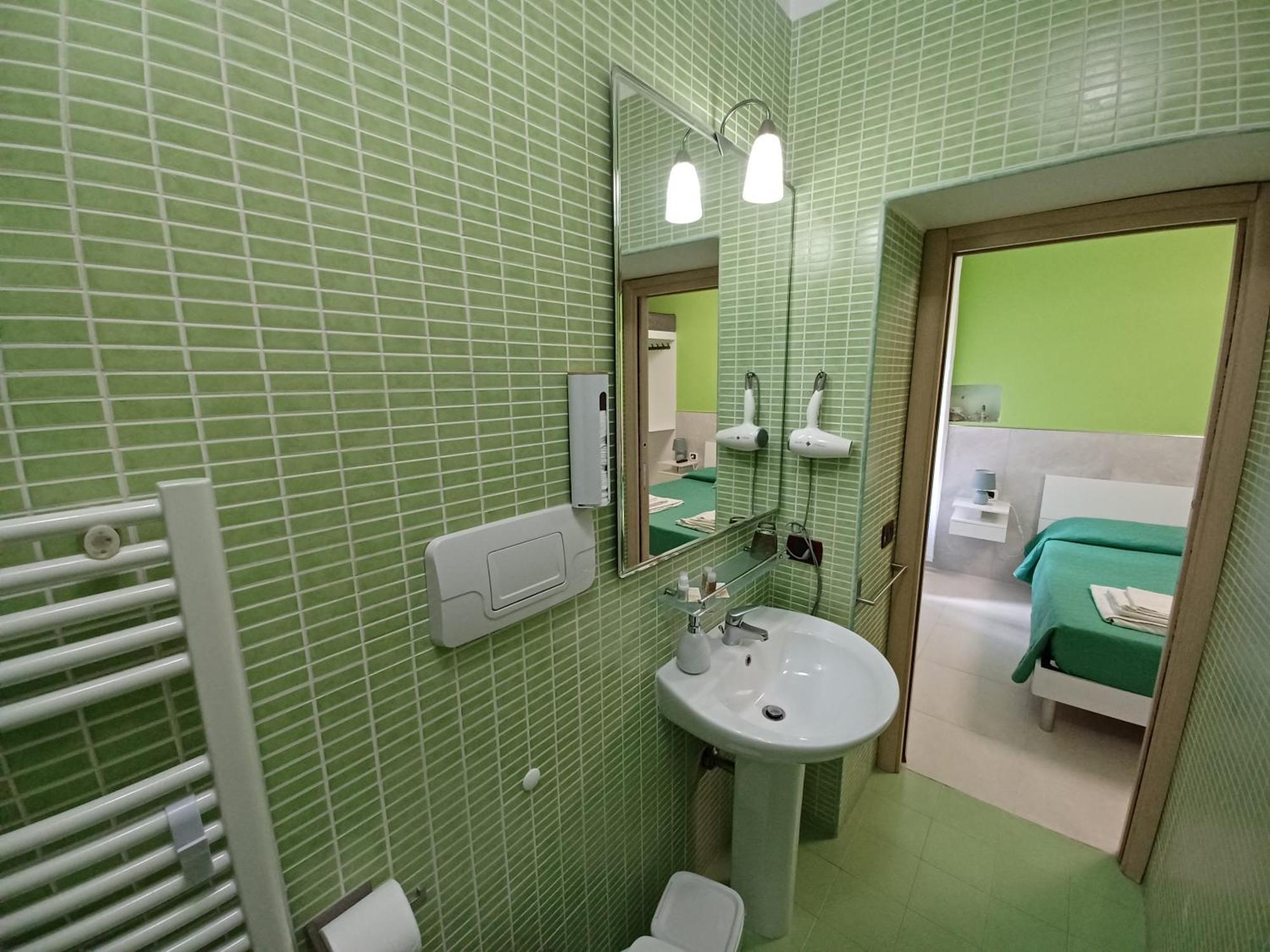 B&B Quattro Palazzi Napoli Centro Екстериор снимка